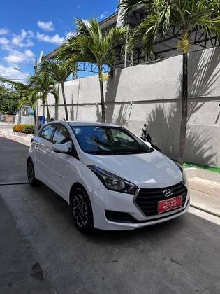 HYUNDAI HB20 1.6 COMFORT PLUS 16V FLEX 4P AUTOMÁTICO